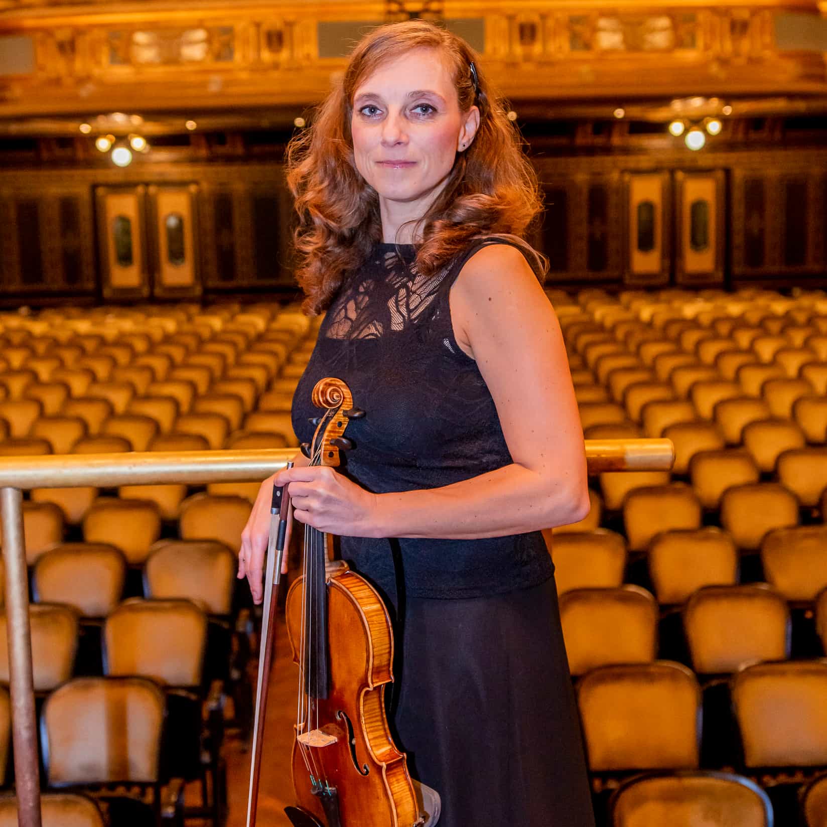 Tarkó-Nagymengyi Dóra